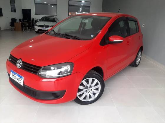 VOLKSWAGEN FOX 1.0 MI TREND 8V FLEX 4P MANUAL VOLKSWAGEN FOX 1.0 MI TREND 8V FLEX 4P MANUAL